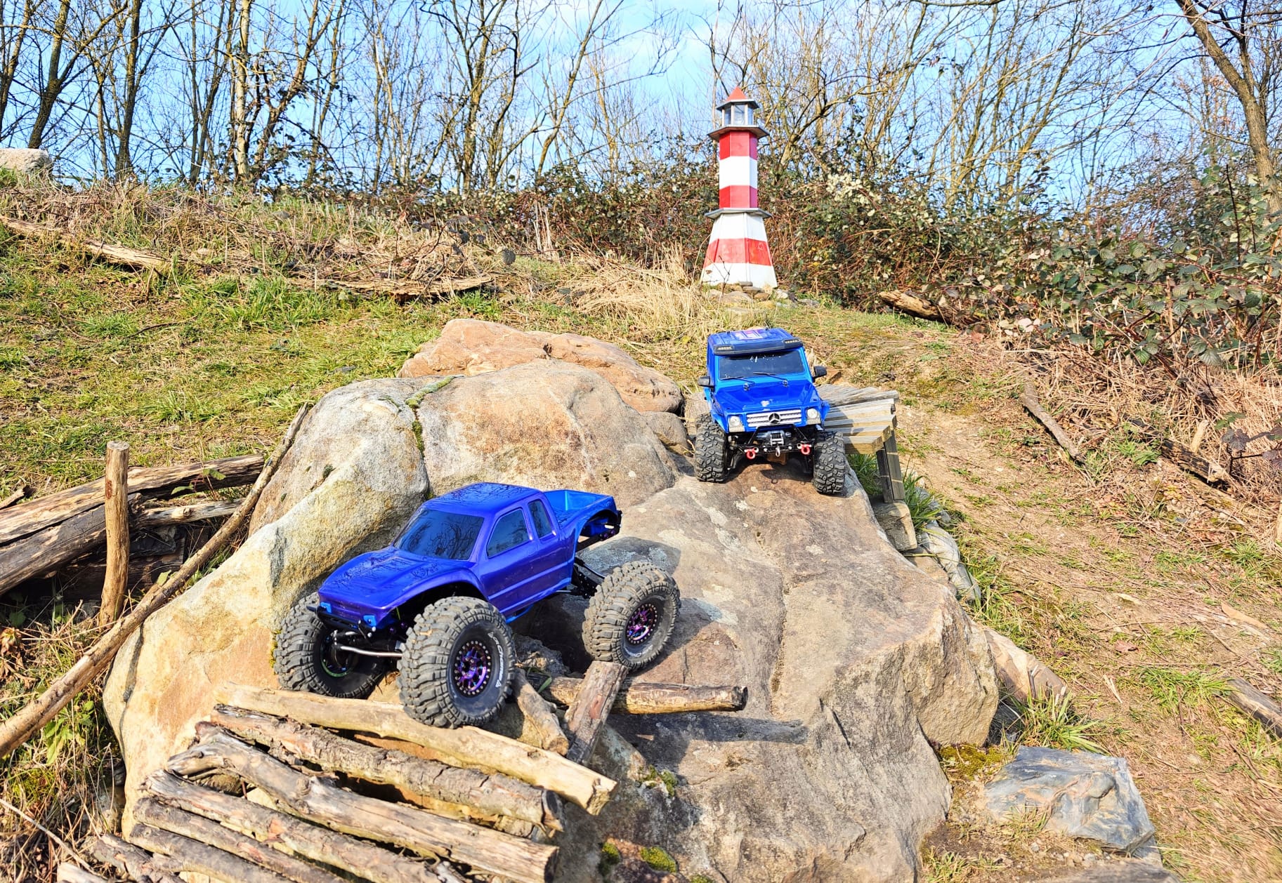 RC045 crawler in actie