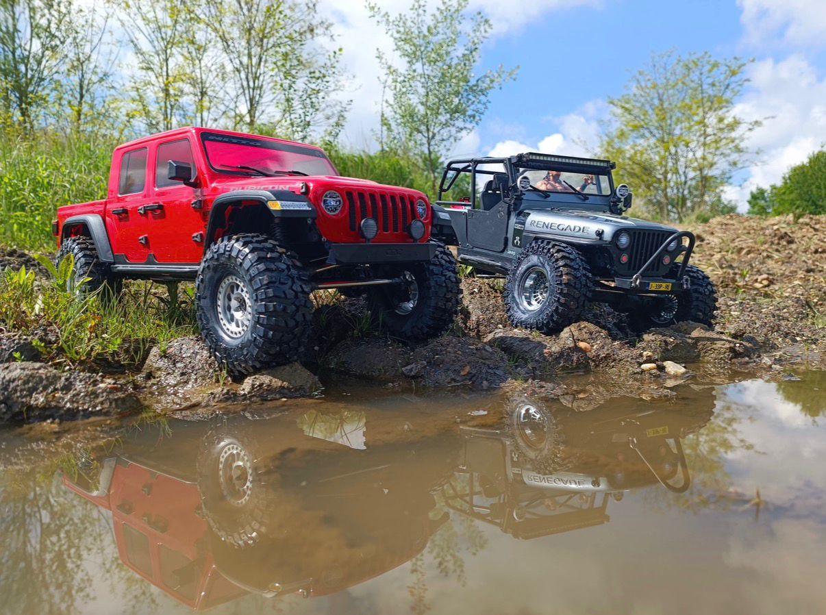 RC045 crawler jeep